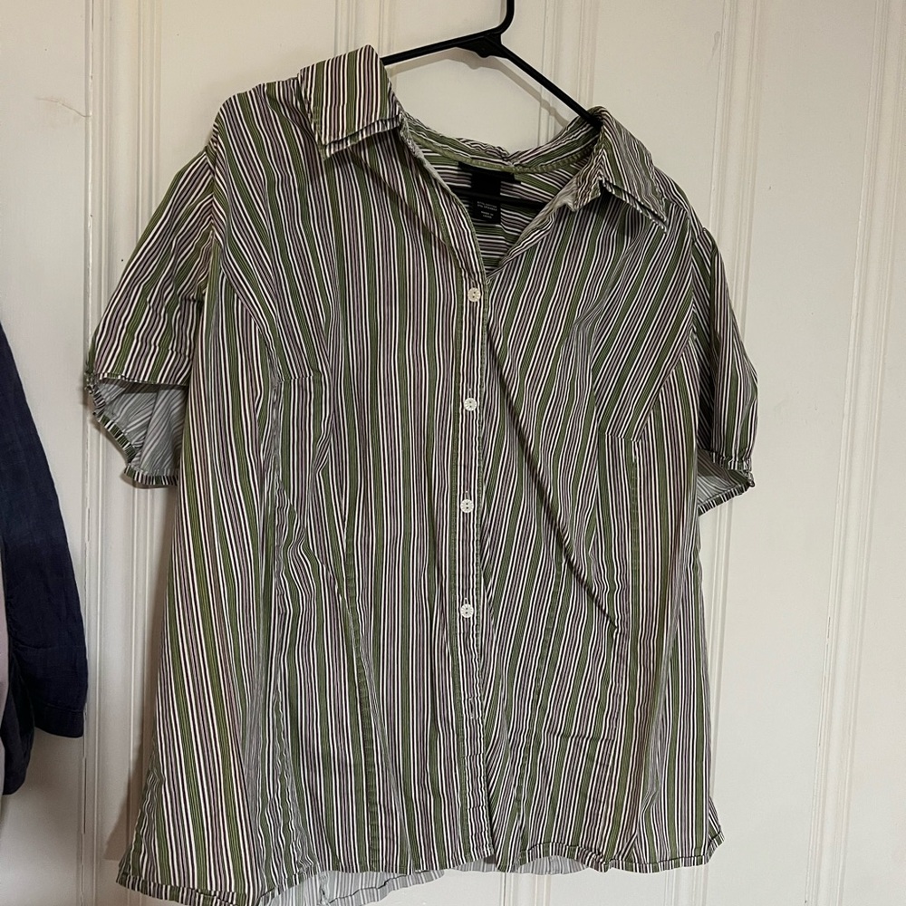 Lane Bryant short sleeve button-down cotton blend green and purple